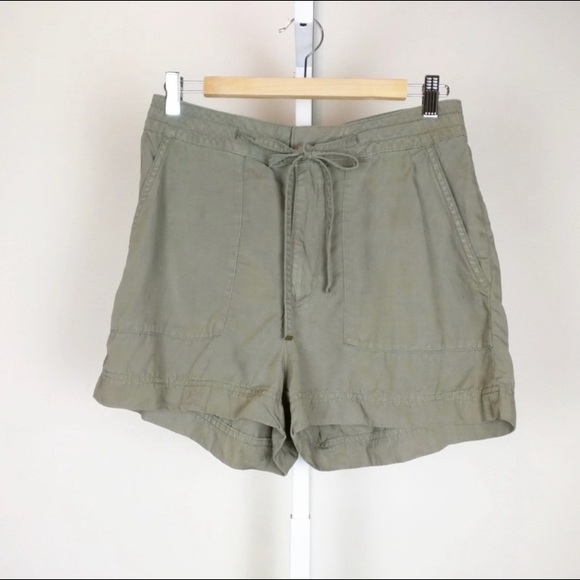 h and m divided shorts